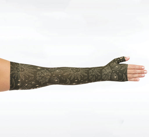 Juzo Armsleeve w/ Gauntlet in Stargazer Print
