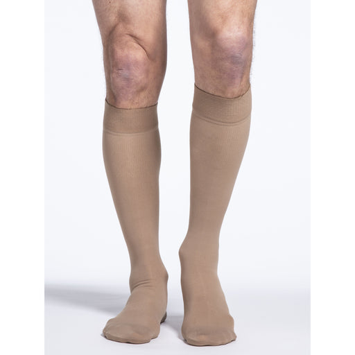 Sigvaris Cotton Men's 20-30 mmHg Knee w/ Silicone Band Grip Top, Light Beige